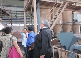 customer visit our cattle feed production line